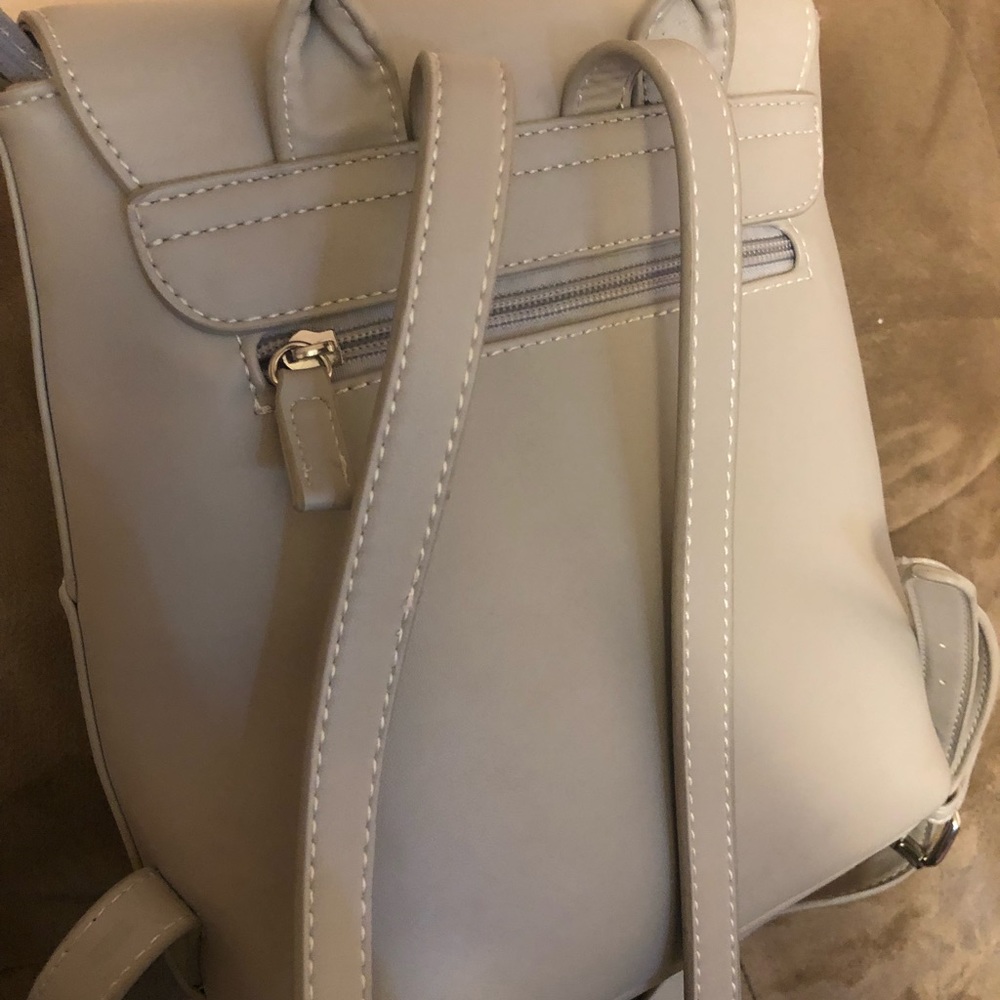 Mini back pack - Picture 11 of 12